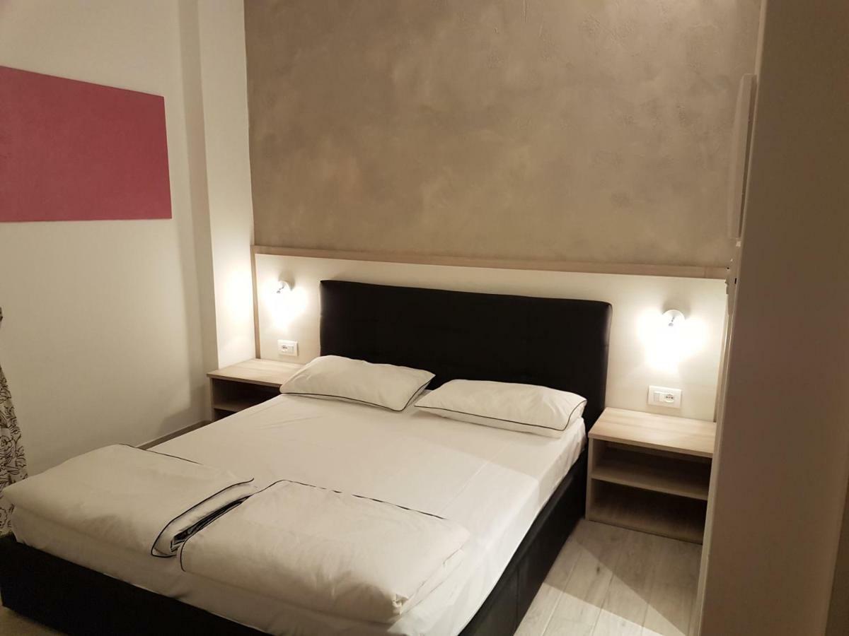 Hotel Vienna Lignano Sabbiadoro Eksteriør bilde